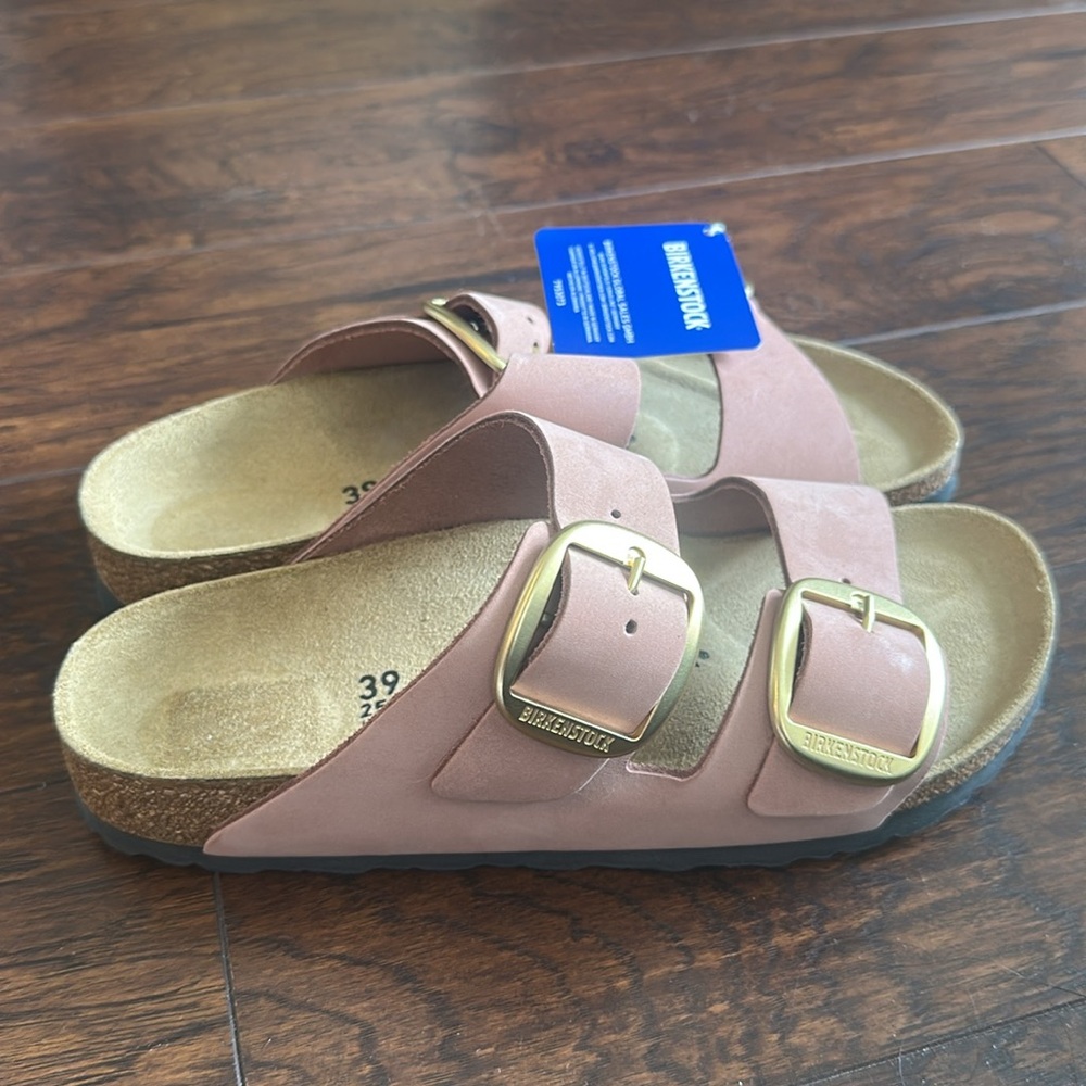 Birkenstock Arizona Big Buckle Nubuck Leather in Old Rose. - Picture 2 of 2